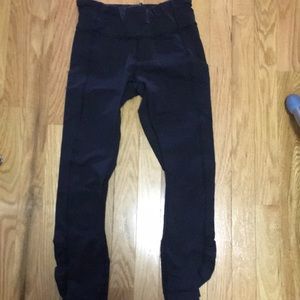 Lululemon leggings - Size 6